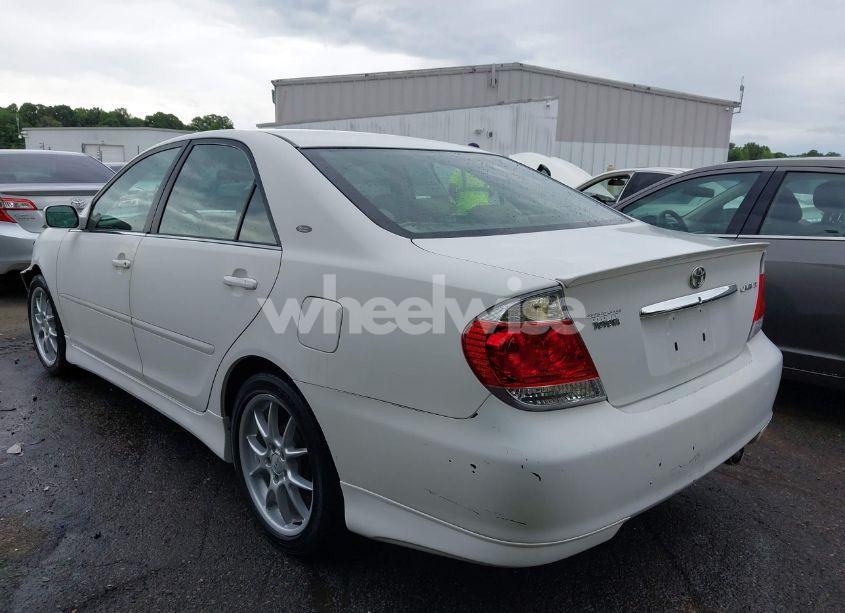 Photo 3 of 2006 Toyota Camry LE (VIN 4T1BE32K66U642231)