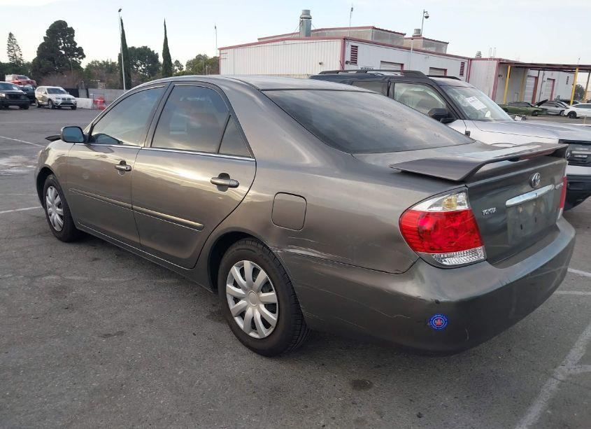 Photo 3 of 2006 Toyota Camry LE (VIN 4T1BE32K66U642908)