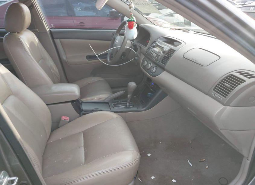 Photo 5 of 2006 Toyota Camry LE (VIN 4T1BE32K66U642908)