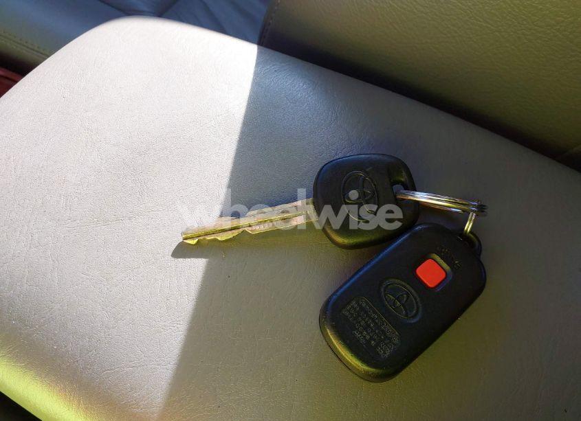 Photo 11 of 2006 Toyota Camry XLE (VIN 4T1BE32K66U675732)