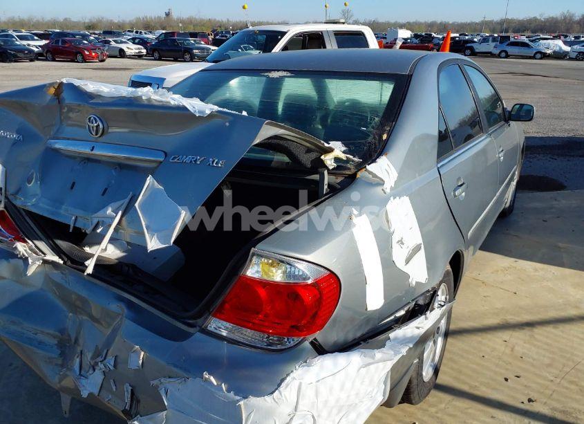 Photo 4 of 2006 Toyota Camry XLE (VIN 4T1BE32K66U675732)