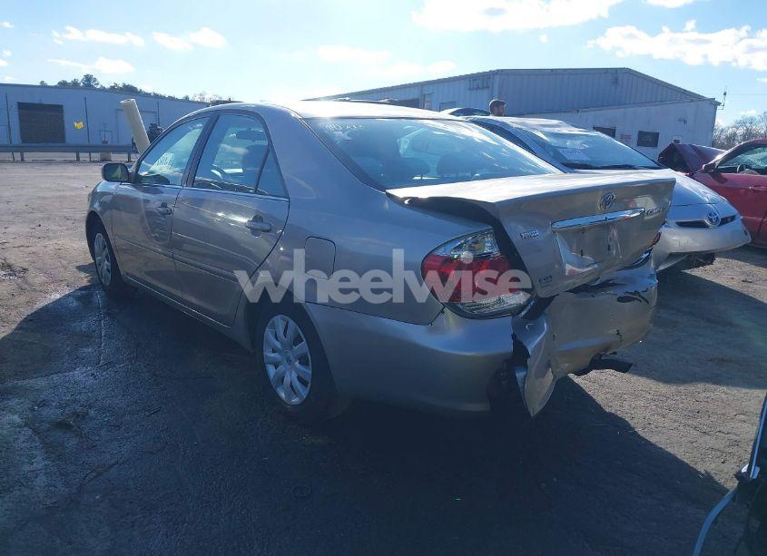 Photo 3 of 2006 Toyota Camry LE (VIN 4T1BE32K66U696838)