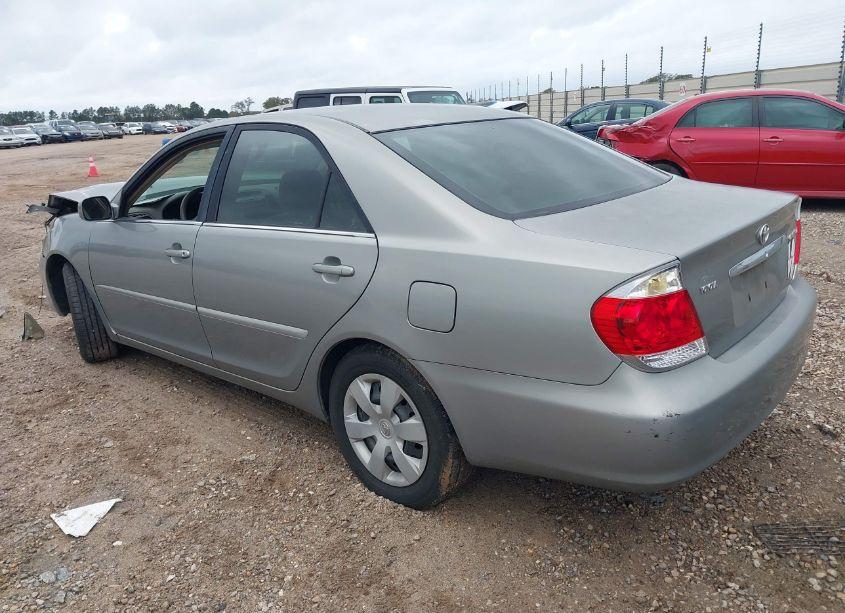 Photo 3 of 2006 Toyota Camry LE (VIN 4T1BE32K66U700659)