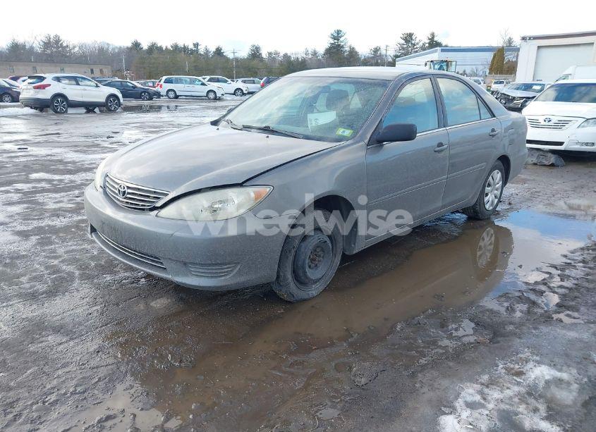 Photo 2 of 2006 Toyota Camry STD (VIN 4T1BE32K66U730437)
