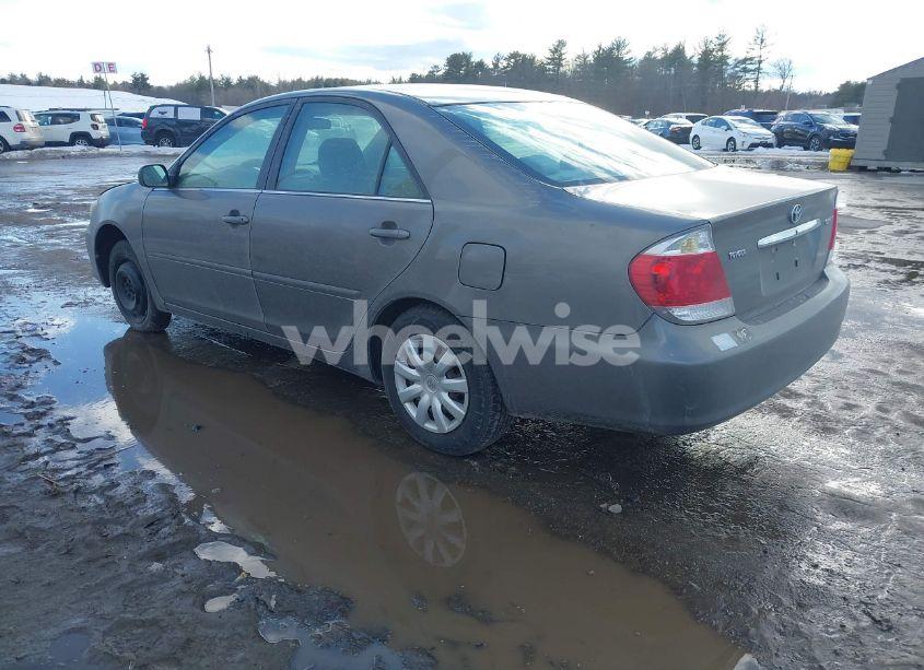 Photo 3 of 2006 Toyota Camry STD (VIN 4T1BE32K66U730437)