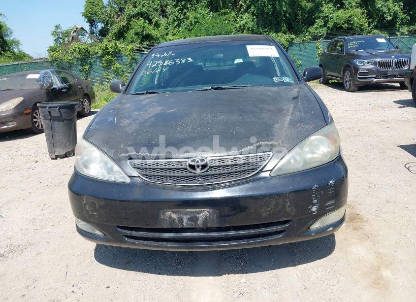 Photo 6 of 2002 Toyota Camry SE (VIN 4T1BE32K72U004323)