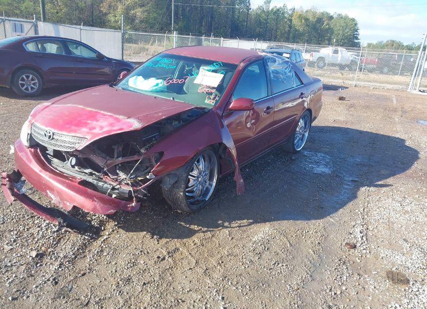 Photo 2 of 2002 Toyota Camry LE (VIN 4T1BE32K72U037600)