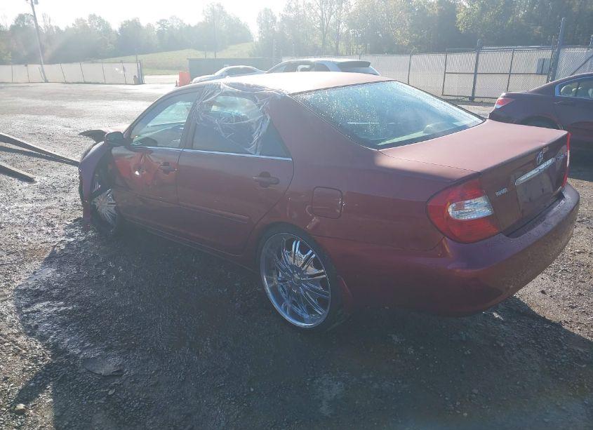 Photo 3 of 2002 Toyota Camry LE (VIN 4T1BE32K72U037600)