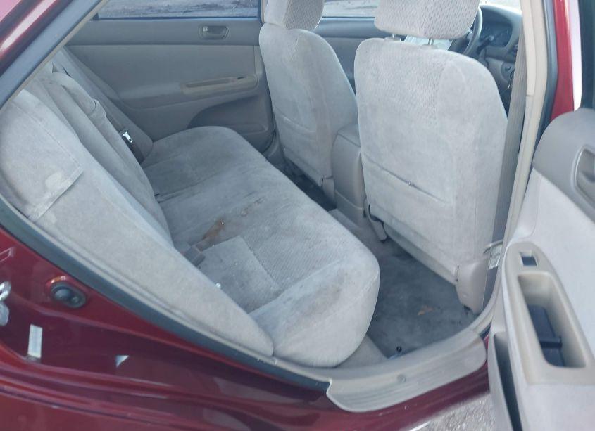 Photo 8 of 2002 Toyota Camry LE (VIN 4T1BE32K72U037600)