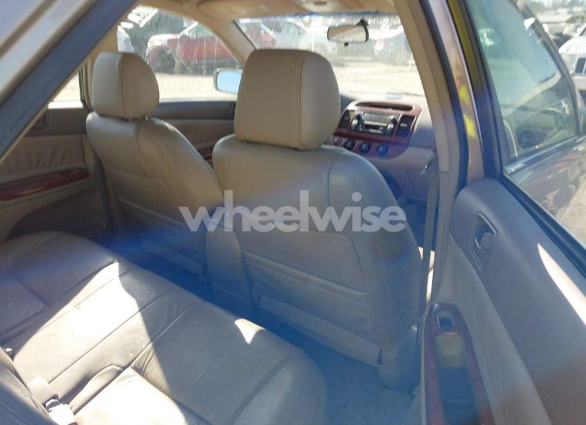 Photo 8 of 2002 Toyota Camry LE (VIN 4T1BE32K72U046149)