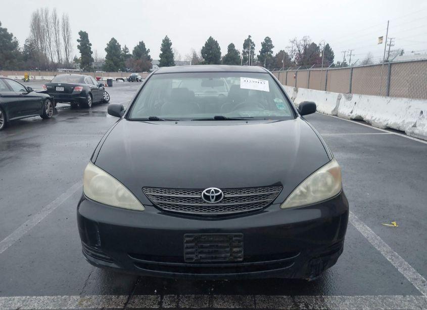 Photo 11 of 2002 Toyota Camry LE (VIN 4T1BE32K72U115597)