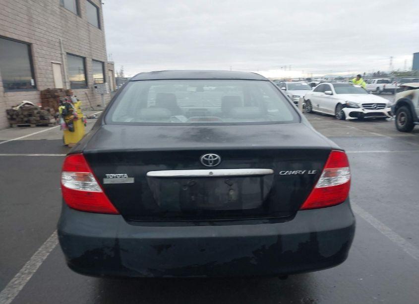 Photo 15 of 2002 Toyota Camry LE (VIN 4T1BE32K72U115597)
