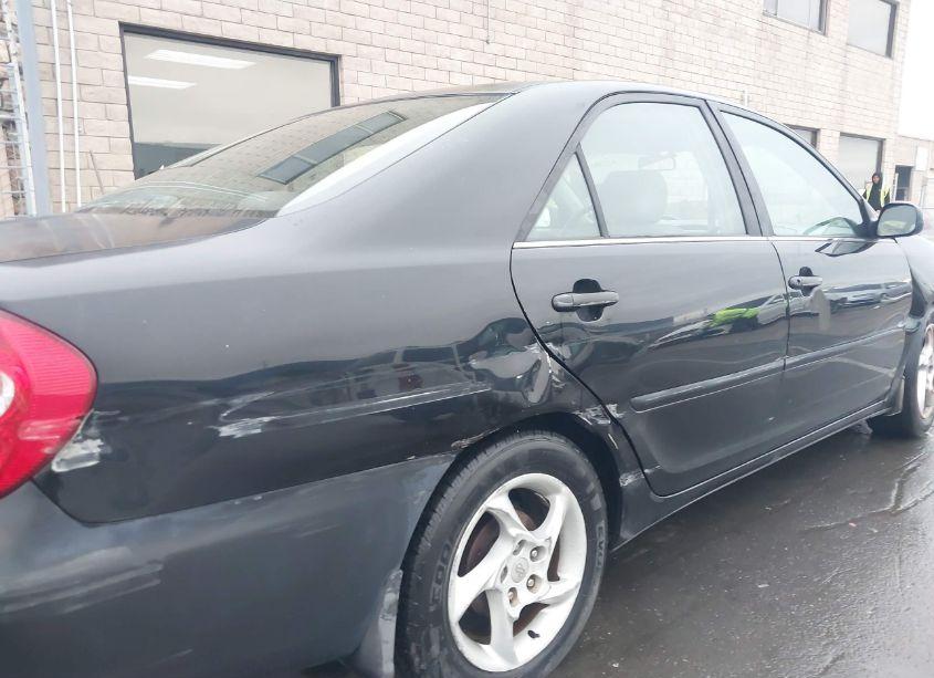 Photo 17 of 2002 Toyota Camry LE (VIN 4T1BE32K72U115597)