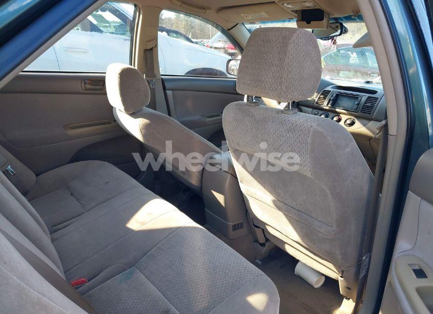 Photo 8 of 2002 Toyota Camry LE (VIN 4T1BE32K72U514879)
