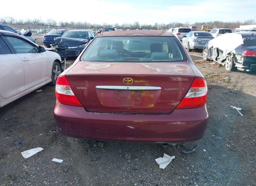 Photo 16 of 2002 Toyota Camry LE (VIN 4T1BE32K72U553620)