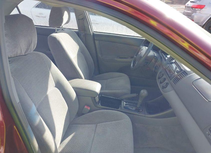 Photo 5 of 2002 Toyota Camry LE (VIN 4T1BE32K72U553620)