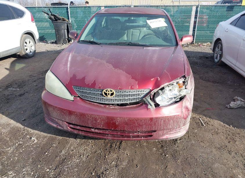 Photo 6 of 2002 Toyota Camry LE (VIN 4T1BE32K72U553620)