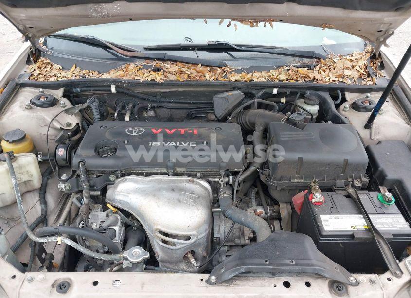 Photo 10 of 2002 Toyota Camry LE (VIN 4T1BE32K72U587489)