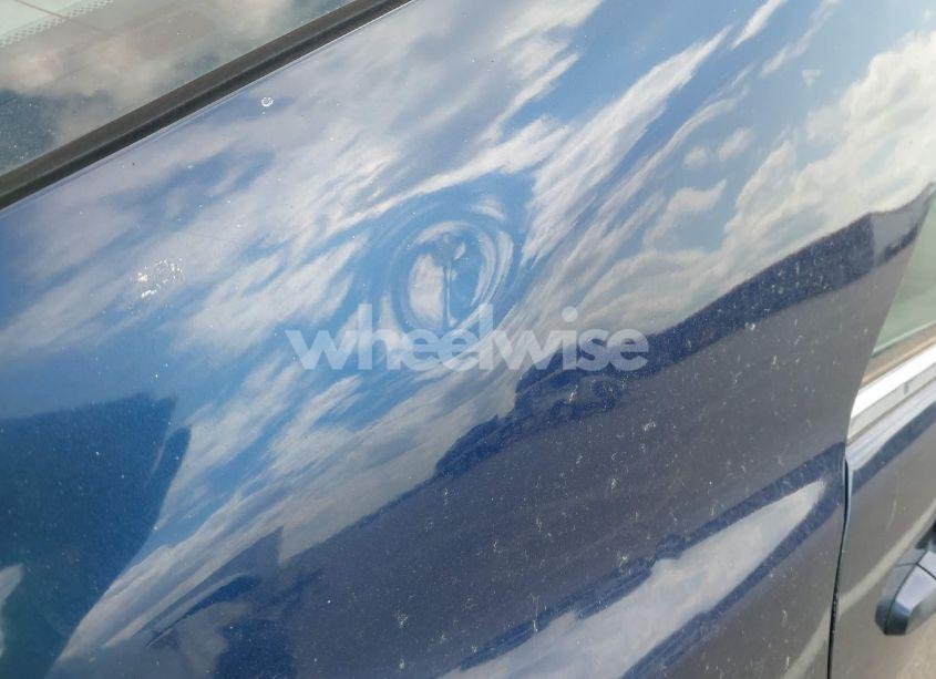 Photo 6 of 2002 Toyota Camry LE (VIN 4T1BE32K72U592398)