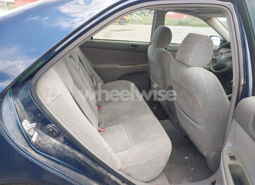 Photo 8 of 2002 Toyota Camry LE (VIN 4T1BE32K72U592398)