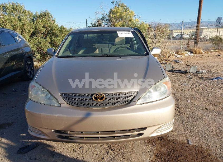 Photo 13 of 2002 Toyota Camry LE (VIN 4T1BE32K72U605523)