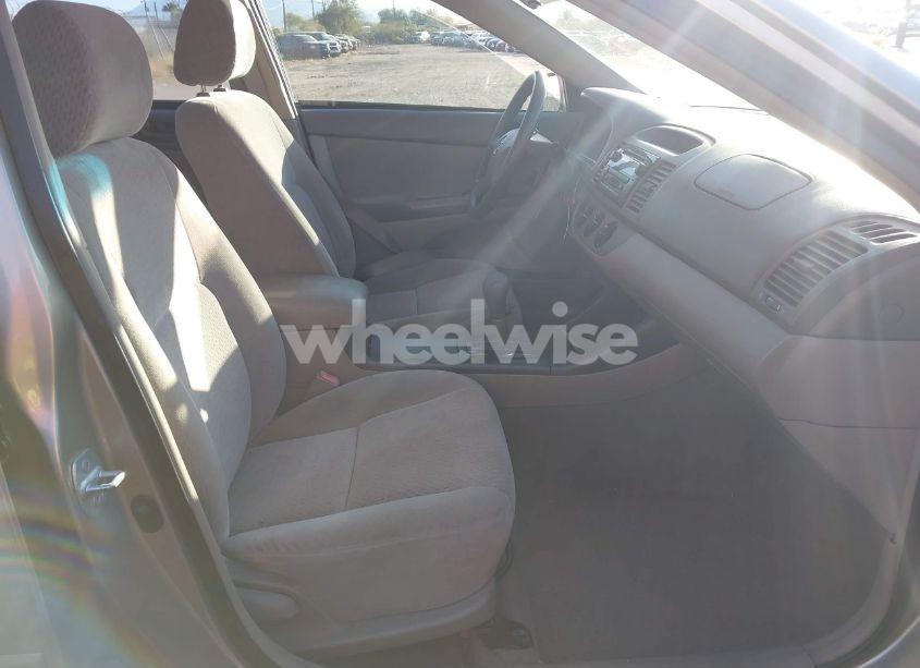 Photo 5 of 2002 Toyota Camry LE (VIN 4T1BE32K72U605523)