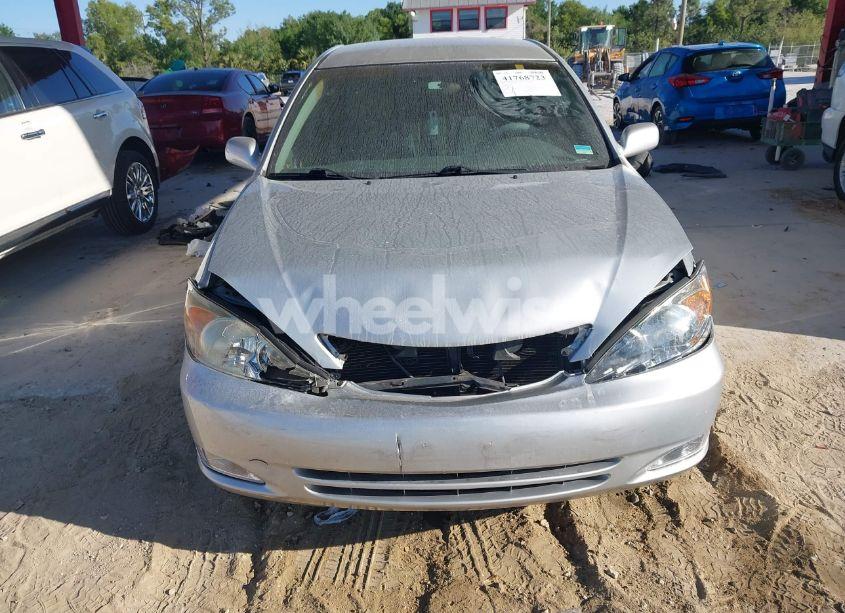 Photo 6 of 2003 Toyota Camry LE (VIN 4T1BE32K73U163330)
