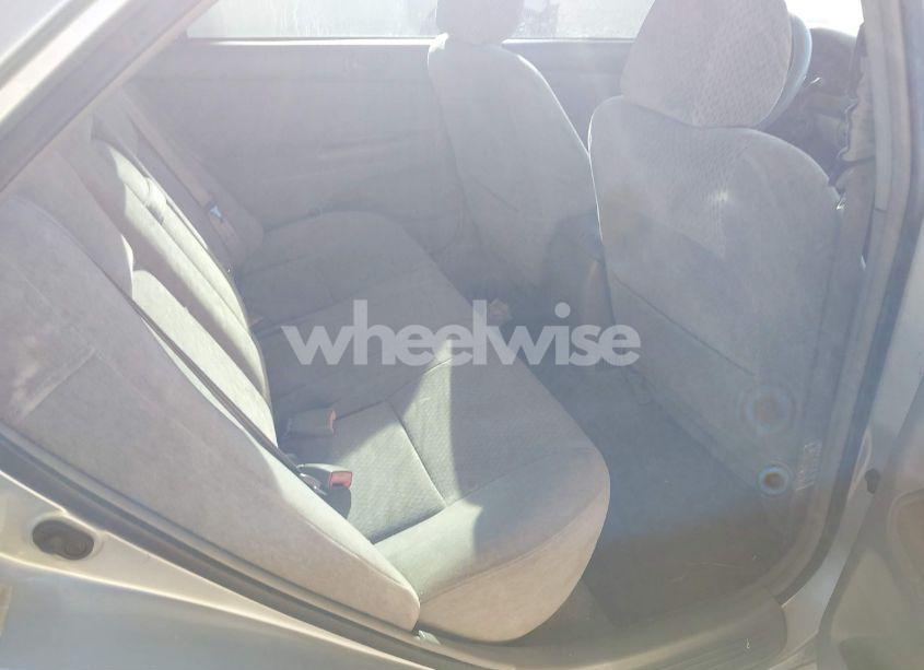 Photo 8 of 2003 Toyota Camry LE (VIN 4T1BE32K73U163330)