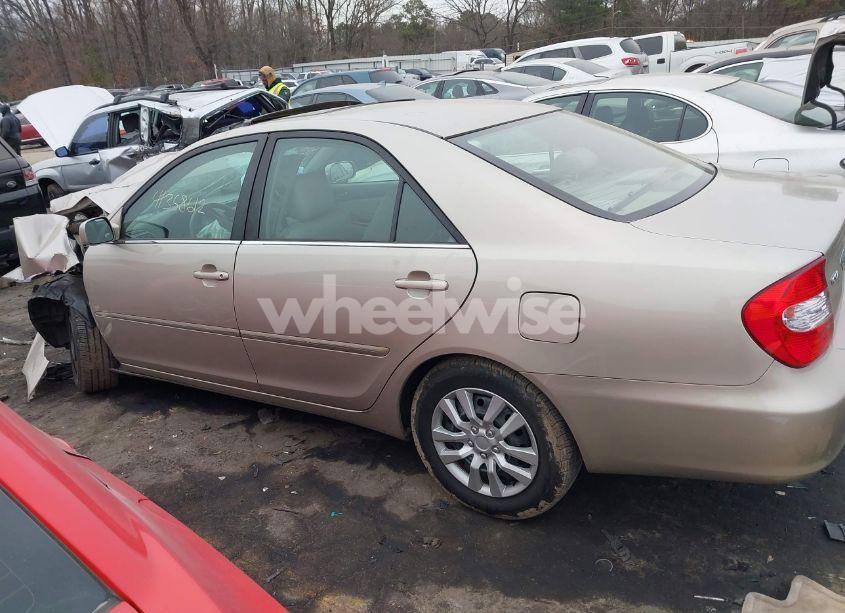 Photo 14 of 2003 Toyota Camry XLE (VIN 4T1BE32K73U178166)