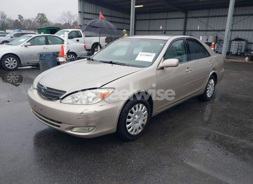 Photo 2 of 2003 Toyota Camry XLE (VIN 4T1BE32K73U179849)