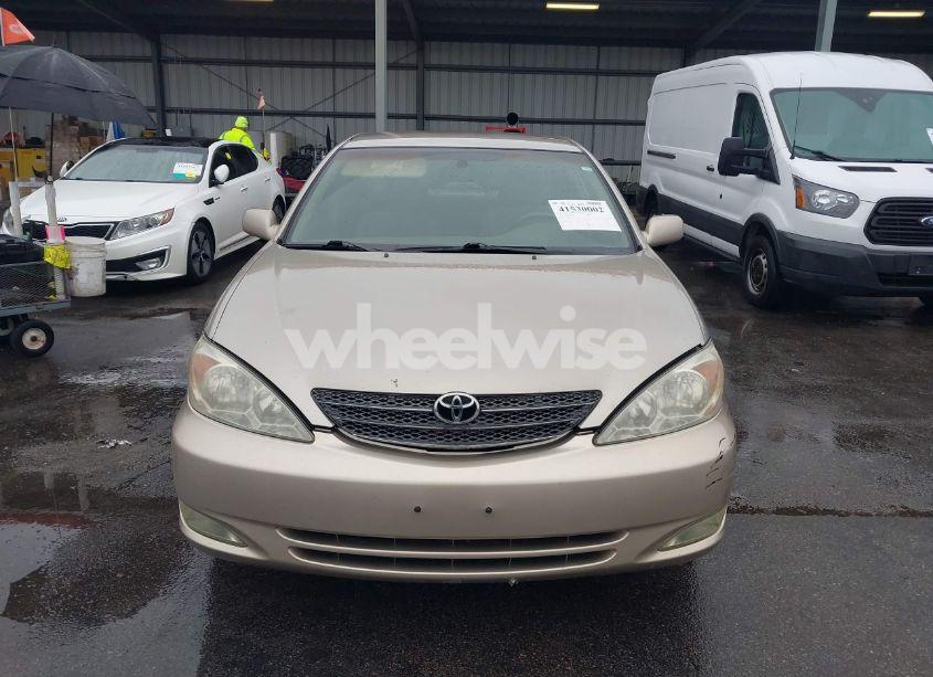 Photo 6 of 2003 Toyota Camry XLE (VIN 4T1BE32K73U179849)