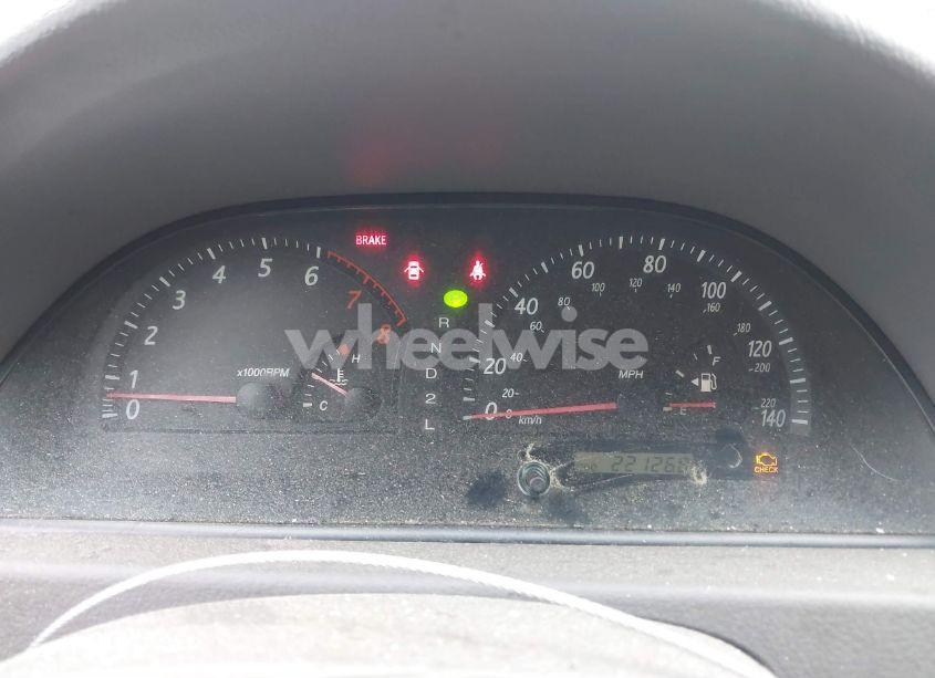 Photo 7 of 2003 Toyota Camry LE (VIN 4T1BE32K73U202840)