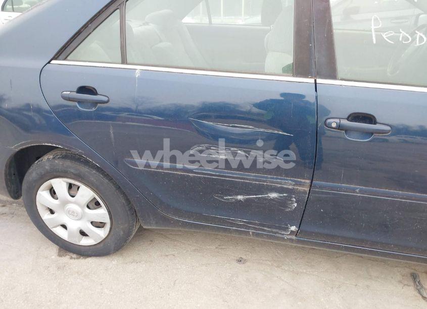 Photo 13 of 2003 Toyota Camry LE (VIN 4T1BE32K73U218309)