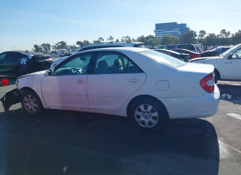 Photo 15 of 2003 Toyota Camry LE (VIN 4T1BE32K73U221551)