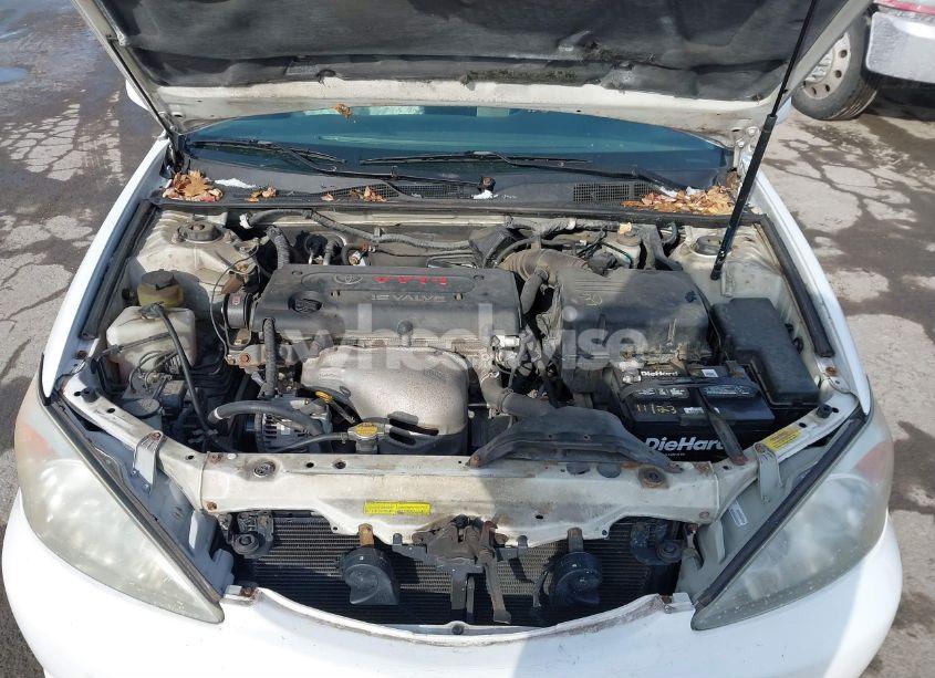 Photo 10 of 2003 Toyota Camry LE (VIN 4T1BE32K73U229830)