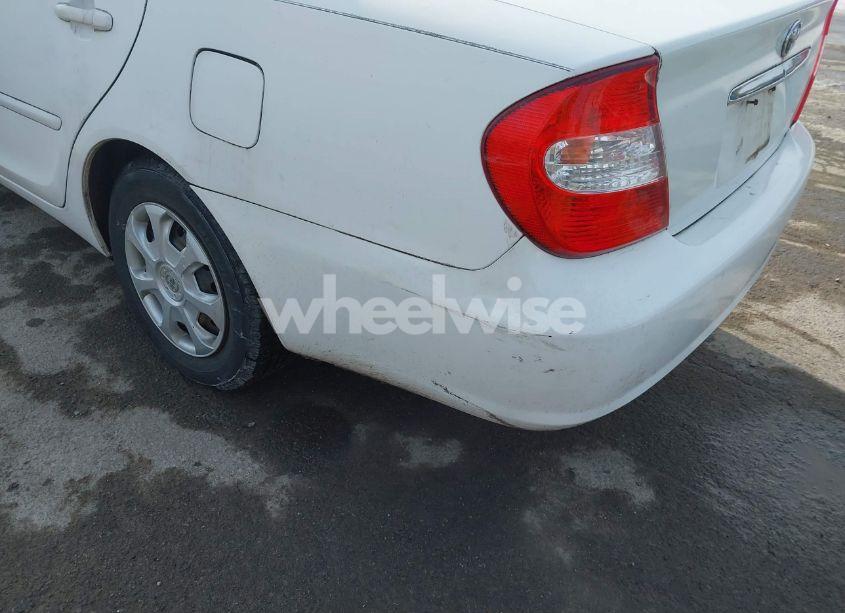 Photo 6 of 2003 Toyota Camry LE (VIN 4T1BE32K73U229830)