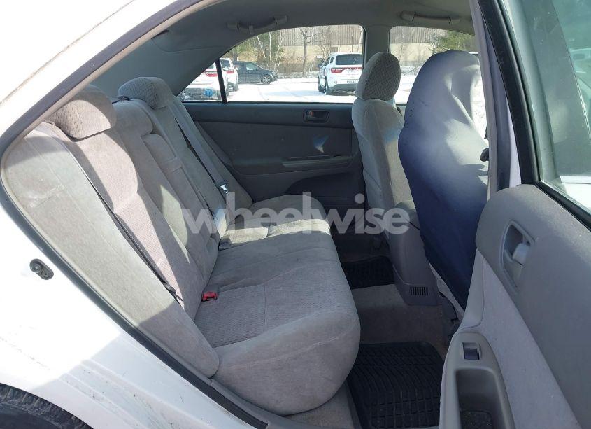 Photo 8 of 2003 Toyota Camry LE (VIN 4T1BE32K73U229830)