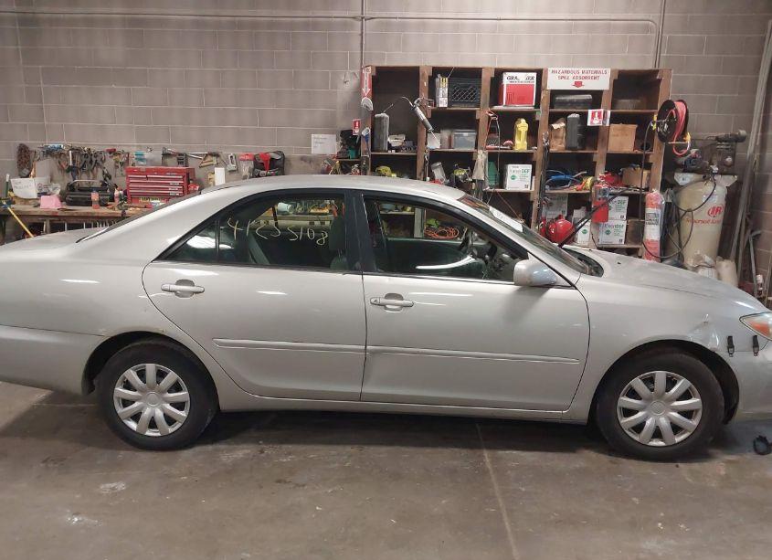 Photo 12 of 2003 Toyota Camry LE (VIN 4T1BE32K73U246241)