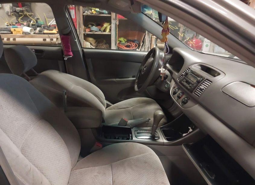 Photo 5 of 2003 Toyota Camry LE (VIN 4T1BE32K73U246241)