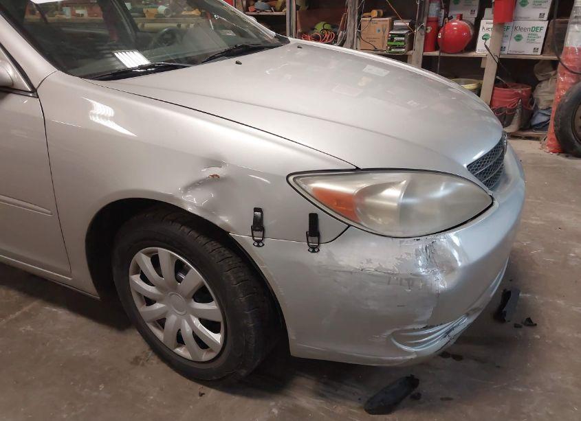 Photo 6 of 2003 Toyota Camry LE (VIN 4T1BE32K73U246241)