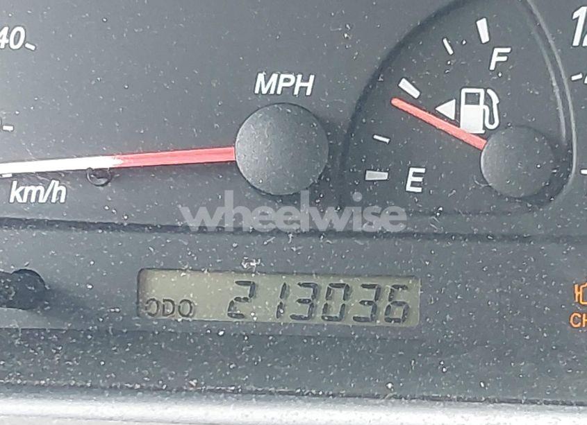 Photo 7 of 2003 Toyota Camry XLE (VIN 4T1BE32K73U251438)