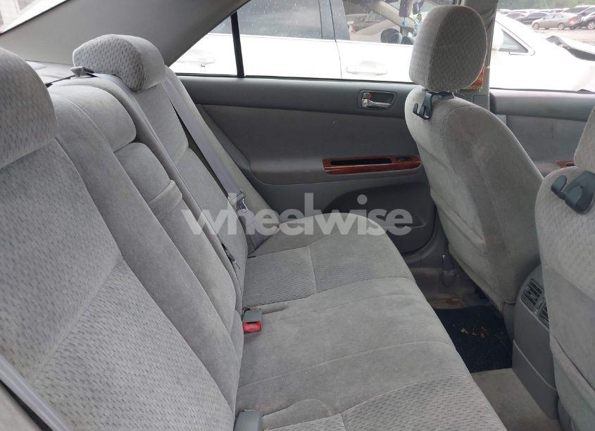 Photo 8 of 2003 Toyota Camry XLE (VIN 4T1BE32K73U251438)