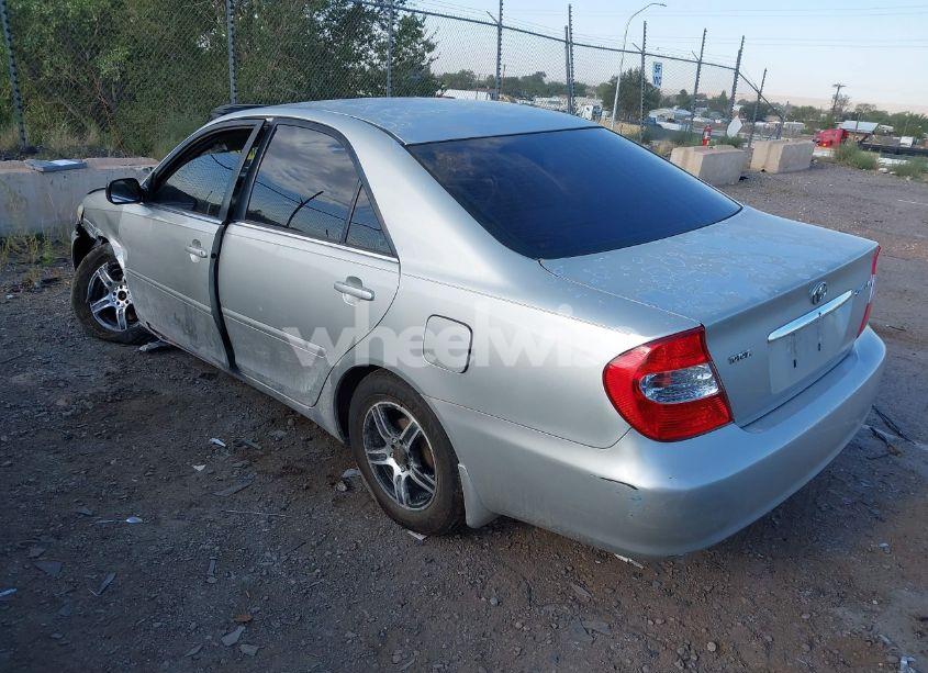 Photo 3 of 2003 Toyota Camry LE (VIN 4T1BE32K73U712640)