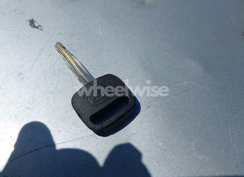 Photo 11 of 2003 Toyota Camry LE (VIN 4T1BE32K73U713951)