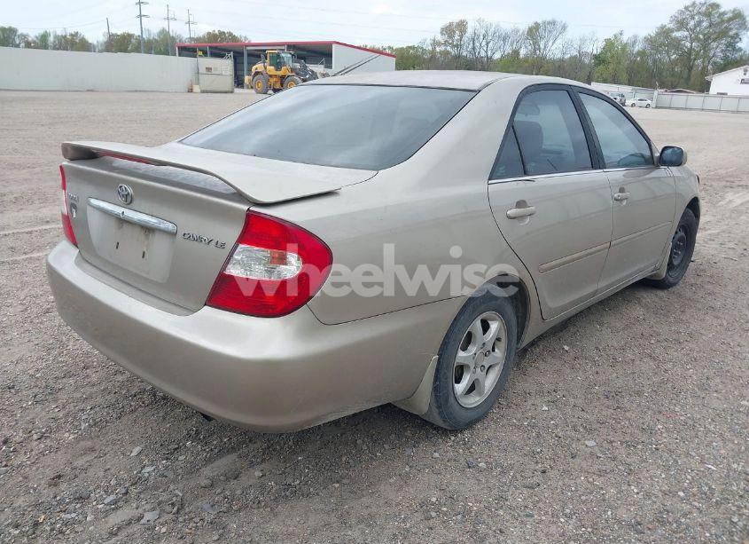 Photo 4 of 2003 Toyota Camry LE (VIN 4T1BE32K73U780811)