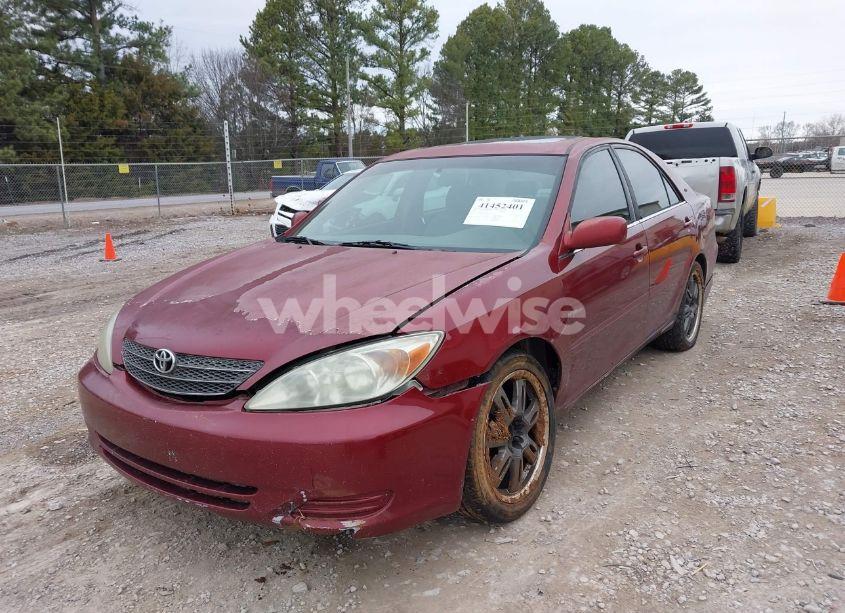 Photo 6 of 2004 Toyota Camry LE (VIN 4T1BE32K74U270671)