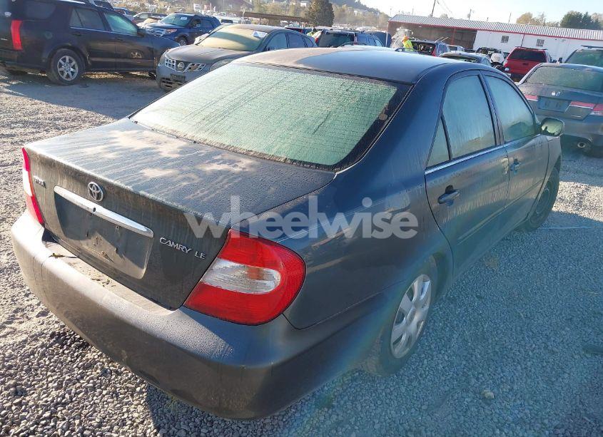 Photo 4 of 2004 Toyota Camry LE (VIN 4T1BE32K74U289172)