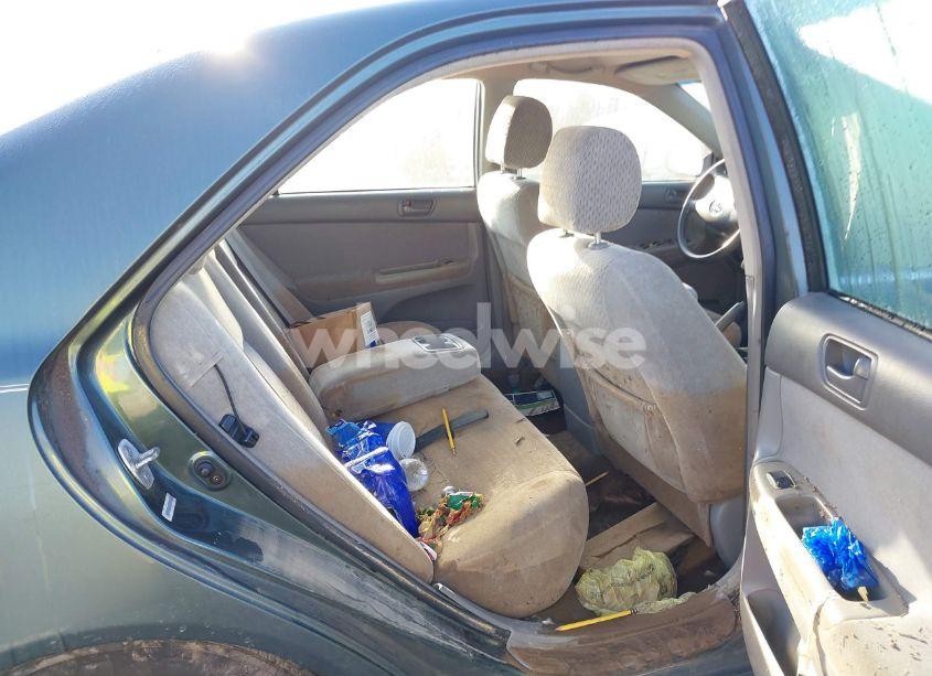 Photo 8 of 2004 Toyota Camry LE (VIN 4T1BE32K74U289172)