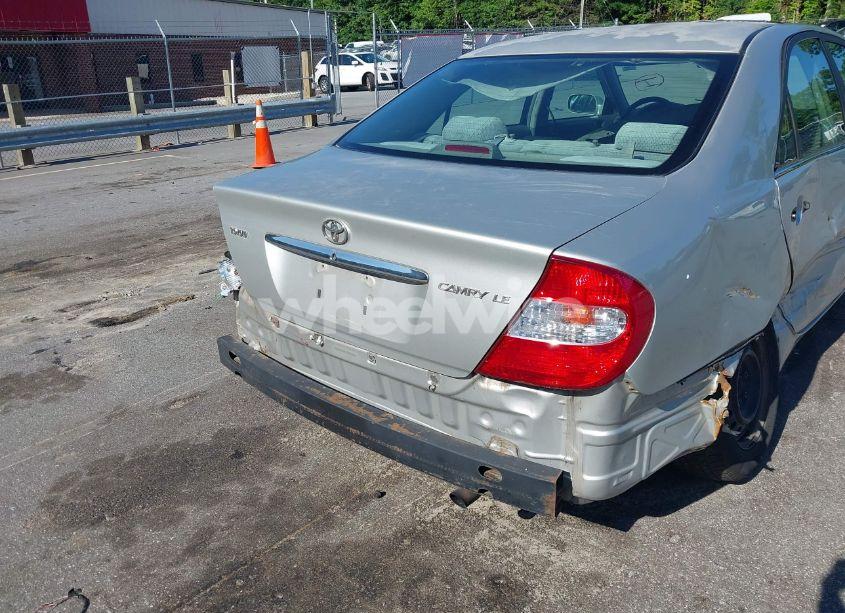 Photo 12 of 2004 Toyota Camry LE (VIN 4T1BE32K74U295599)
