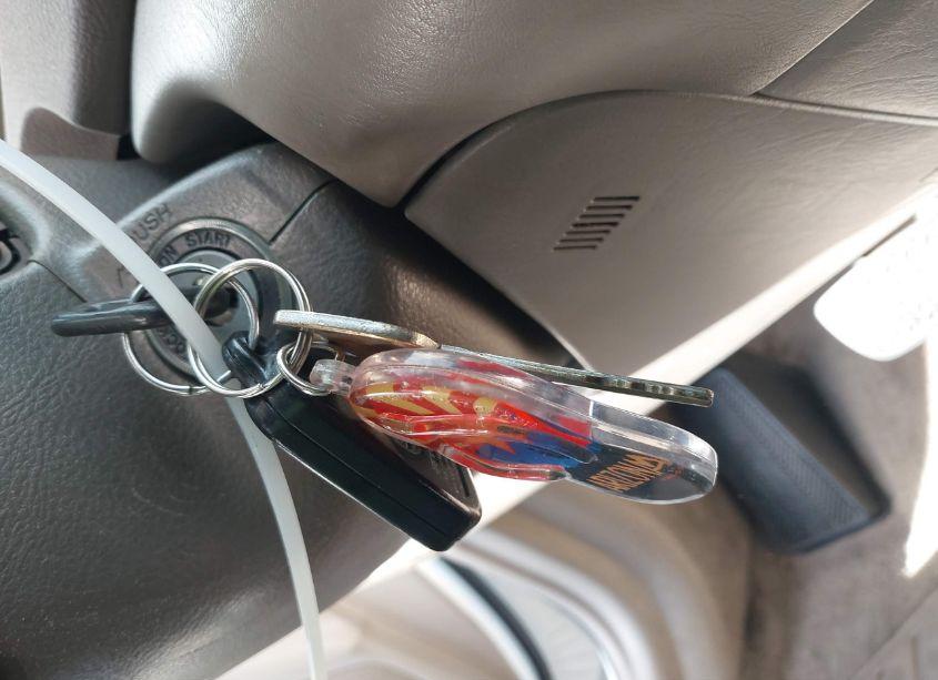 Photo 11 of 2004 Toyota Camry LE (VIN 4T1BE32K74U315477)